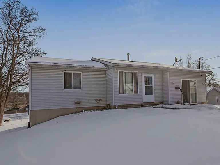 2520 Noel Ave SW — Photo 9