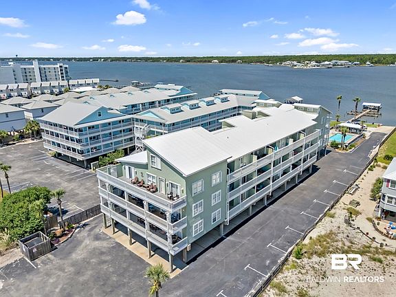 3rd image of 1772 W Beach Blvd #106