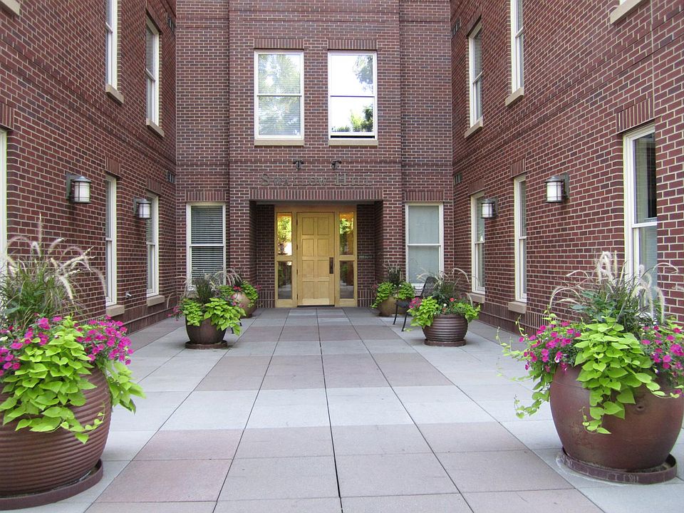1st image of 1630 N Clarkson St APT 110