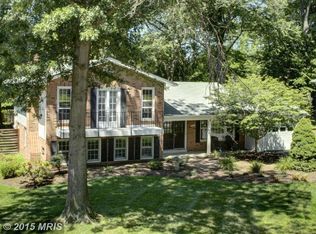 8519 Tysons Ct, Vienna, VA 22182