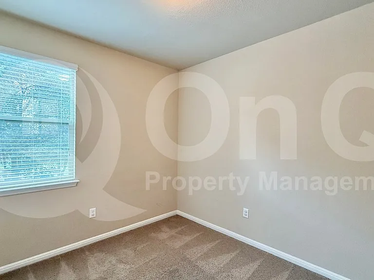 1001 Zodiac Ln #55 — Photo 11
