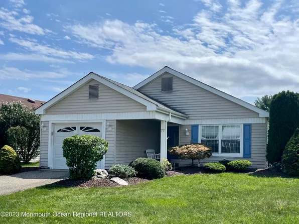 77 Buckingham Drive N, Manchester, NJ 08759