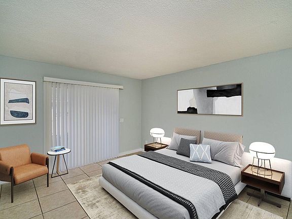 2nd image of 610 Ixoria Ave APT A1