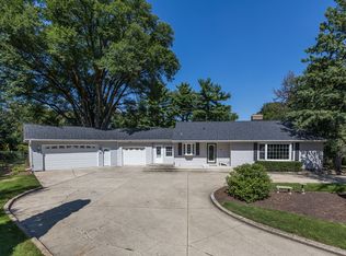 29W544 Wynn Ave, West Chicago, IL