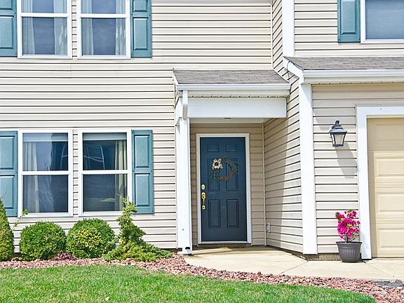 2nd image of 3106 Stephenson Dr