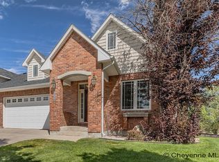528 Sterling Dr, Cheyenne, WY 82009