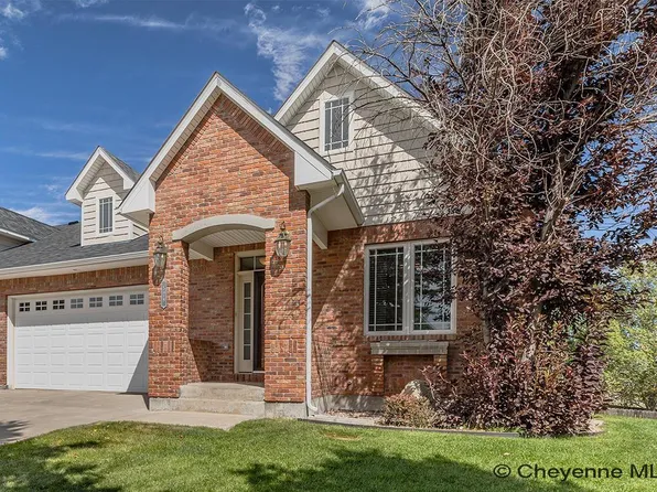 528 Sterling Dr, Cheyenne, WY 82009