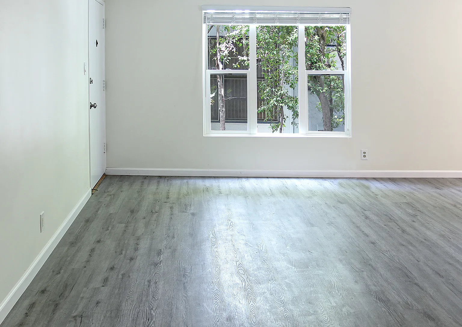 1 bed, 700 sqft, $2,295 — Photo 2