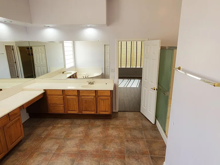 26024 N Fernbush Dr — Photo 11