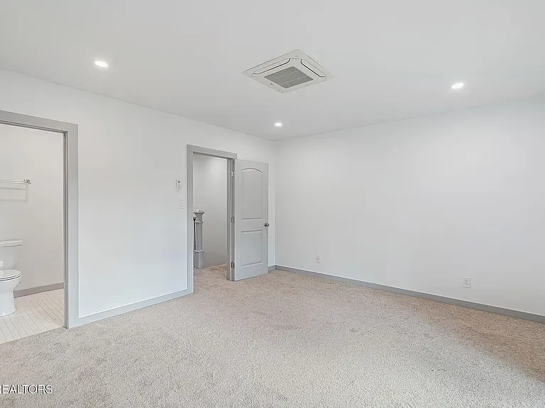 3636 Taliluna Ave #308 — Photo 12