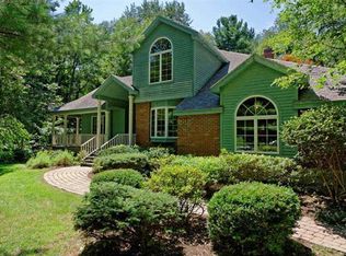 2726 Doelner Cir, Castleton, NY 12033