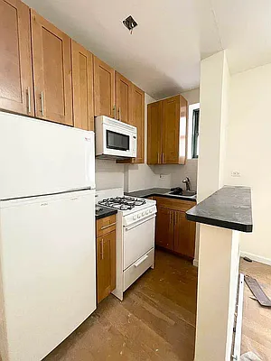 Rented by Oxford Property Group | media 5