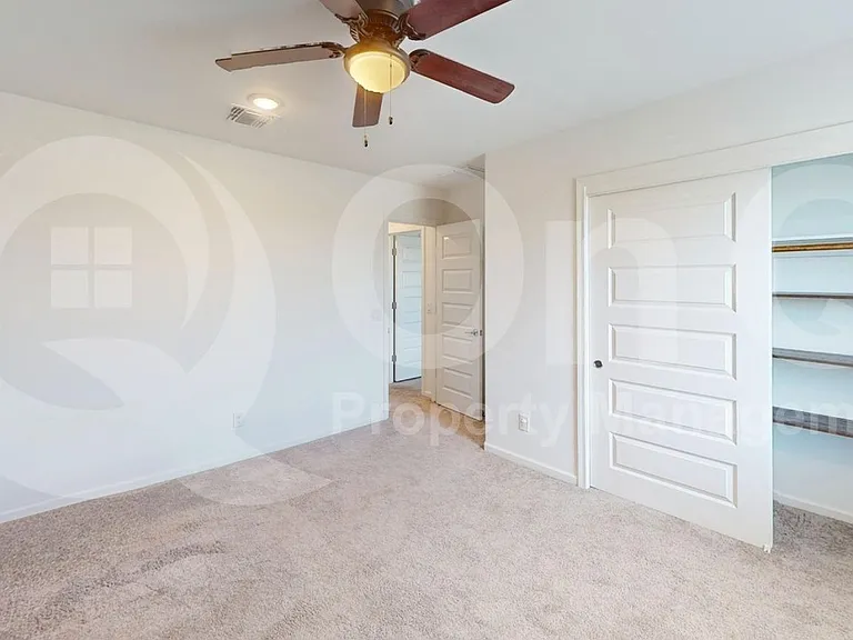 7609 S Camino Alma Vieja — Photo 7