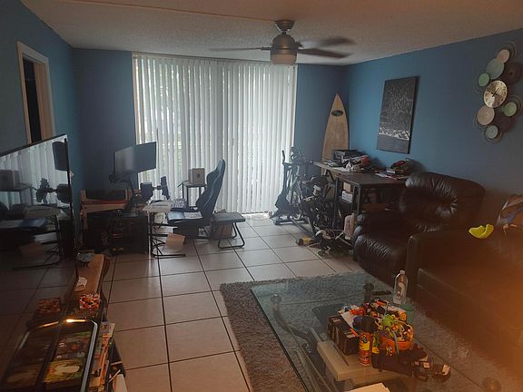 5th image of 500 EXECUTIVE CENTER Drive #2A