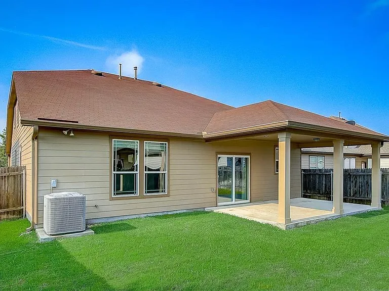 5912 Sardinia Dr — Photo 37