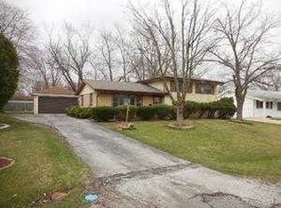 18961 Loretto Ln, Country Club Hills, IL
