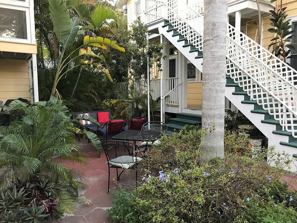 Central Garden Courtyard