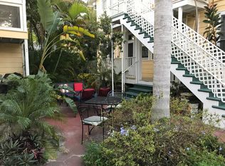 136 18th Ave NE APT 5, Saint Petersburg, FL 33704
