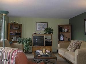 3rd image of 235 Lake Hills Dr