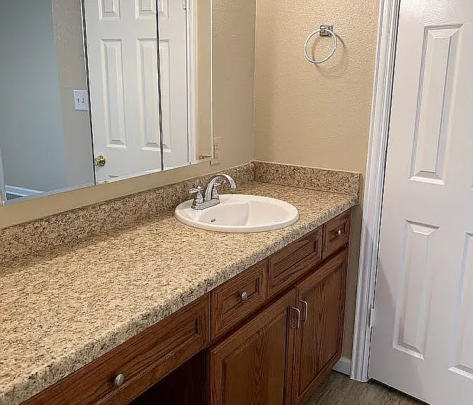 North Park Apartments — Photo 13