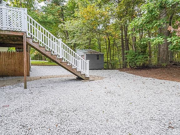4th image of 7 Debra Ln #1