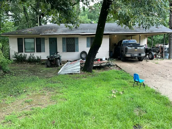 1611 Eagle Dr, Bastrop, LA 71220