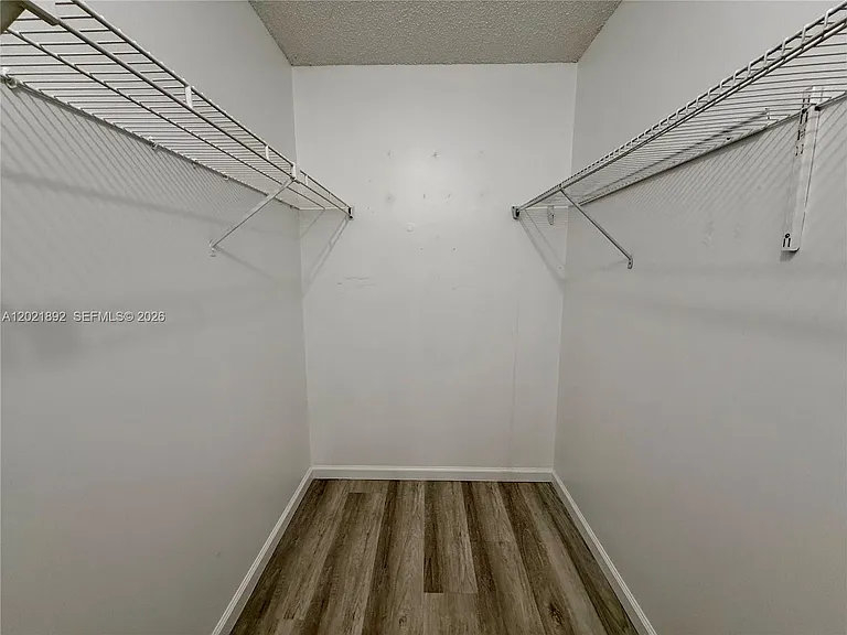 110 Gardens Dr #203 — Photo 15