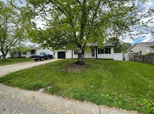 1854 S Navaho Dr, Ellettsville, IN 47429