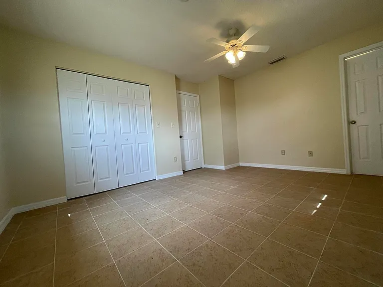 3101 Avenue T — Photo 12