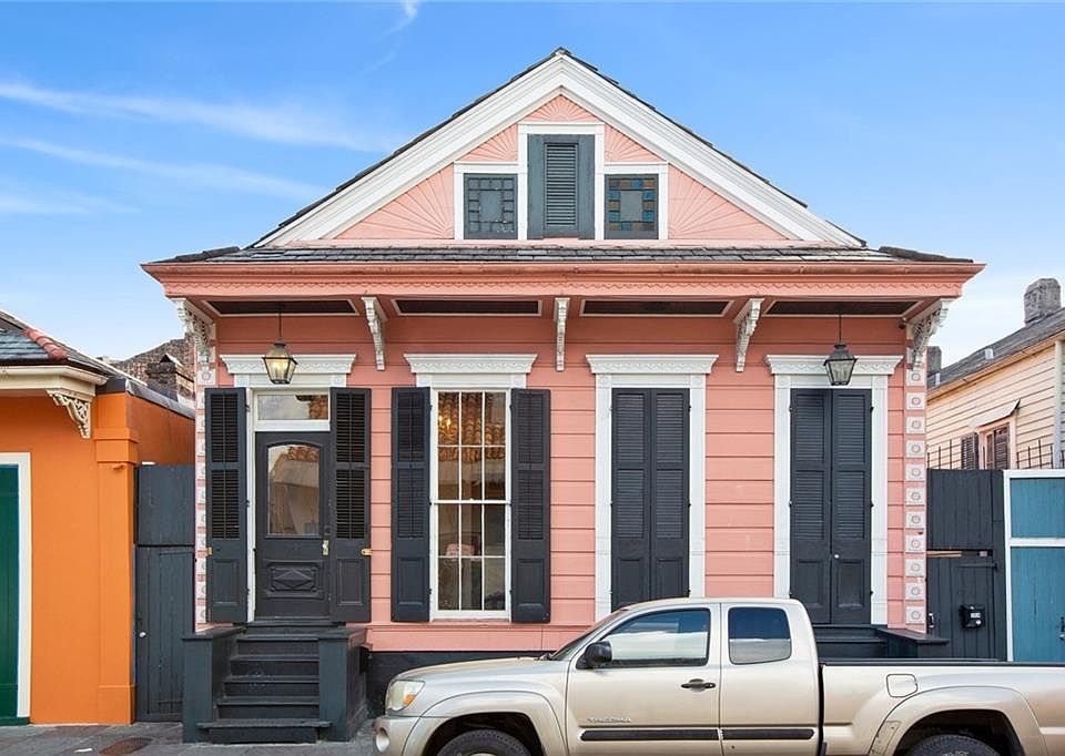 1st image of 914 Saint Ann St #914