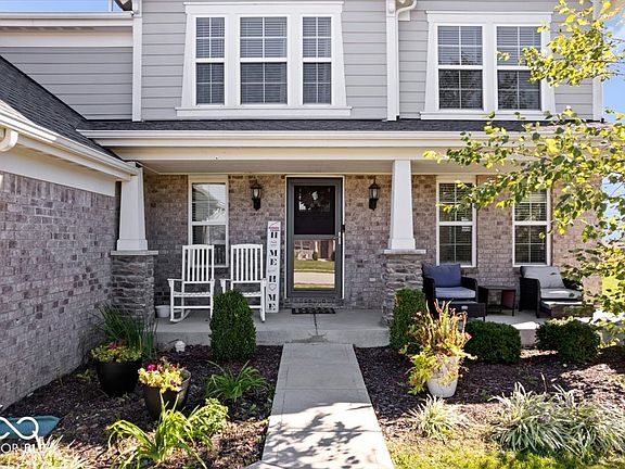 2nd image of 6109 Wood Glen Ct