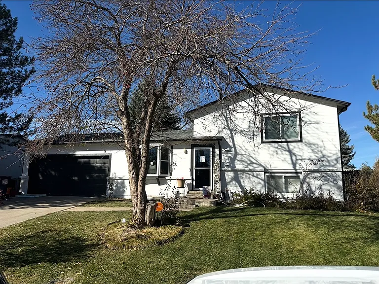 6515 S Dudley Way — Photo 2