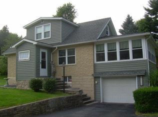 5529 Somerset Pike, Hollsopple, PA 15935