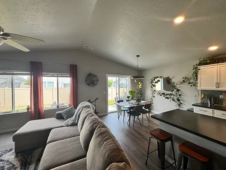 6580 S Birch Creek Ave — Photo 18