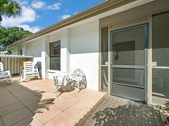 2nd image of 6100 Woodlake Blvd #6100