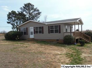 136 Doris Dr, Harvest, AL 35749