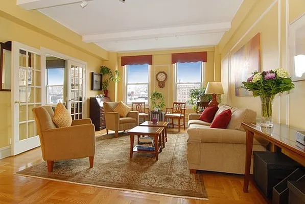 Sold by Corcoran | media 19