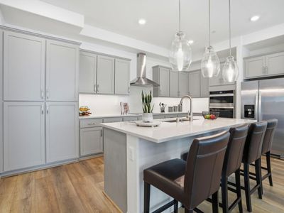 220 Waters Park Cir #201, San Mateo, CA, 94403