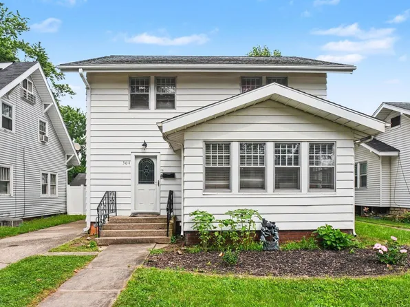 304 Arcade Ave, Elkhart, IN 46514
