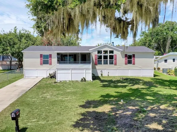 17435 Palm Dr, Montverde, FL 34756