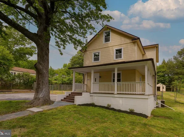 4904 Delaware St, College Park, MD 20740