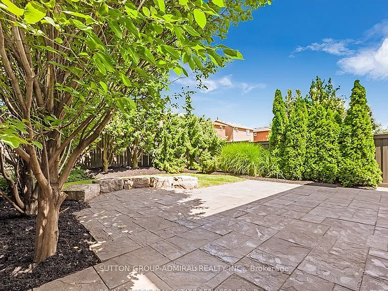 68 Patna Cres — Photo 15