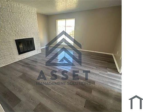 3rd image of 2533 Indian Creek Pl
