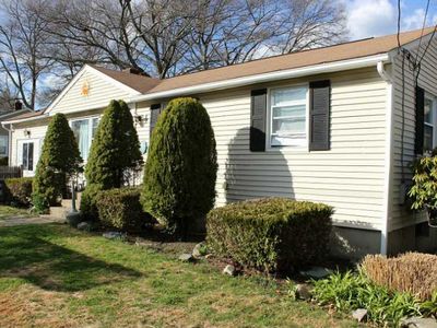 47 Yale Dr, Coventry, RI, 02816
