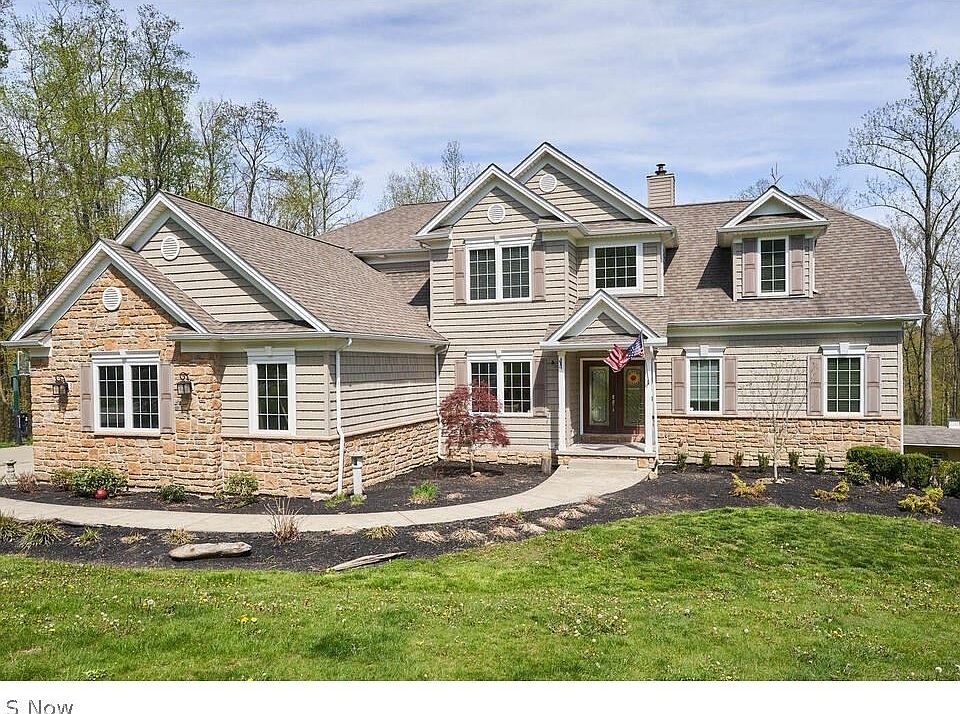 1st image of 13875 Montclair Dr