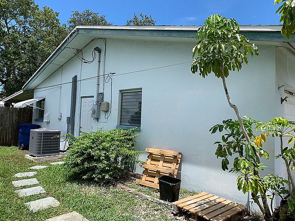 5th image of 322 Wertz Dr