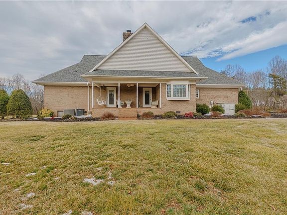 5th image of 1783 Turner Mountain Rd