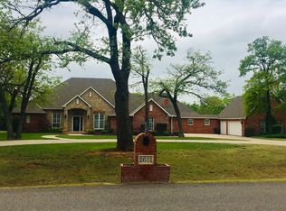 2601 Chaumont, Edmond, OK 73034