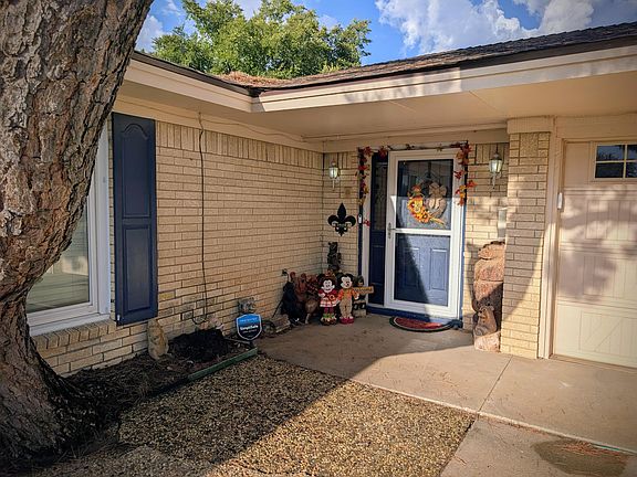 4th image of 3401 75th St