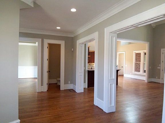 3rd image of 4238 Westriver Park